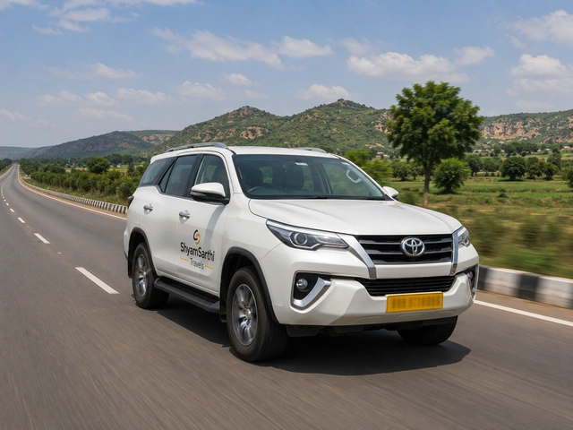 Outstation taxi on a highway journey across Madhya Pradesh from Bhopal